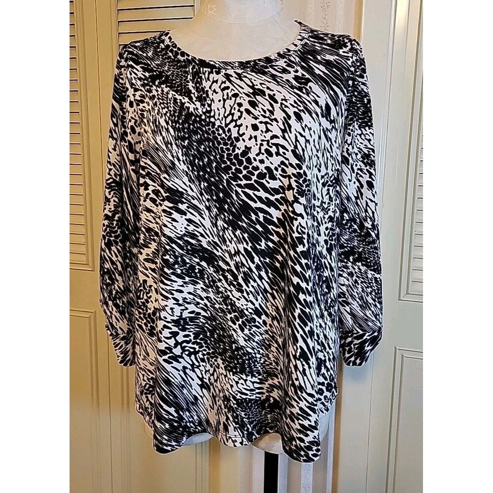 Women's XL Chenault 3/4 Sleeve Black/White Print Tunic Top ~ Cute Cuff Detail